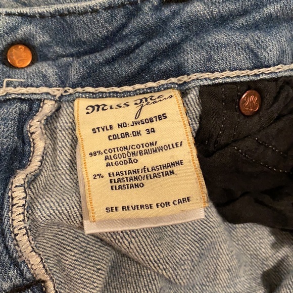 Miss Me Low Rise Skinny Bootcut Rhinestone Jeans - Picture 14 of 16